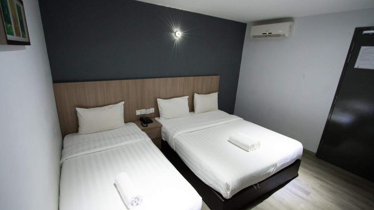 Hotel 99 Pusat Bandar Puchong Dış mekan fotoğraf