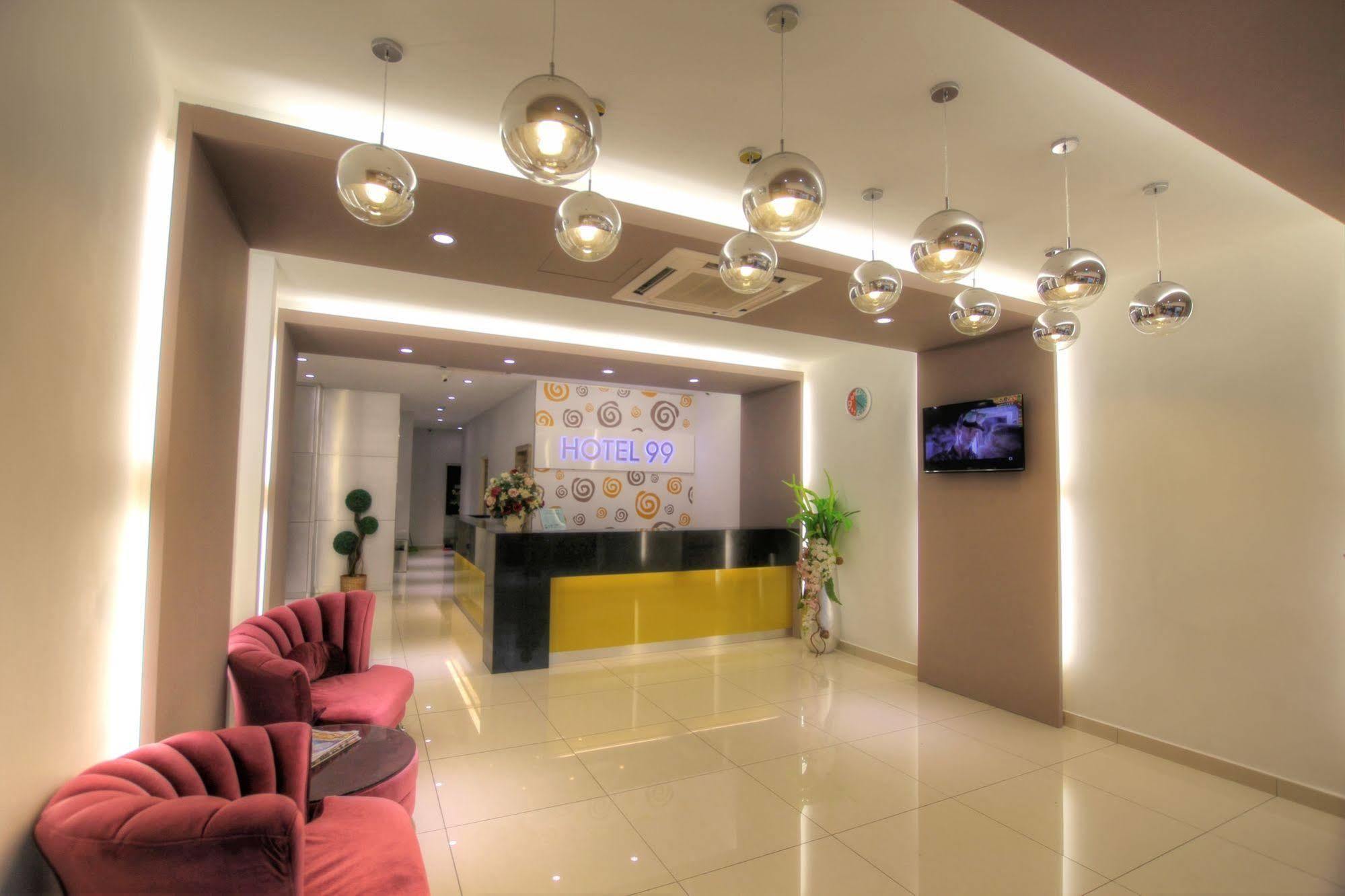 Hotel 99 Pusat Bandar Puchong Dış mekan fotoğraf