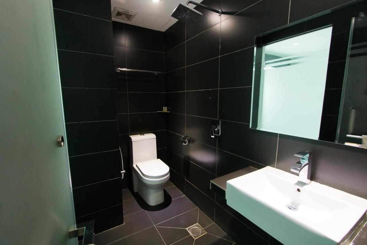 Hotel 99 Pusat Bandar Puchong Dış mekan fotoğraf