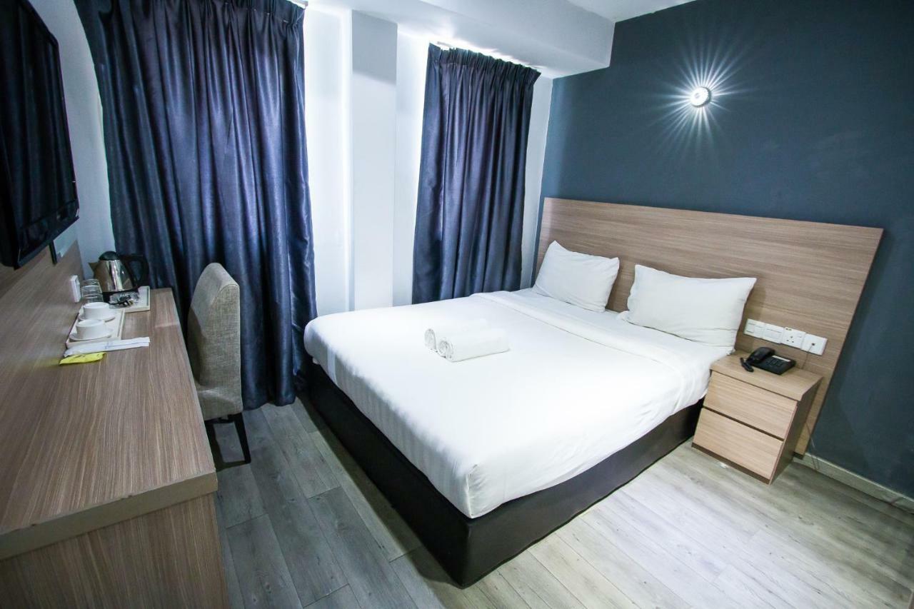 Hotel 99 Pusat Bandar Puchong Dış mekan fotoğraf