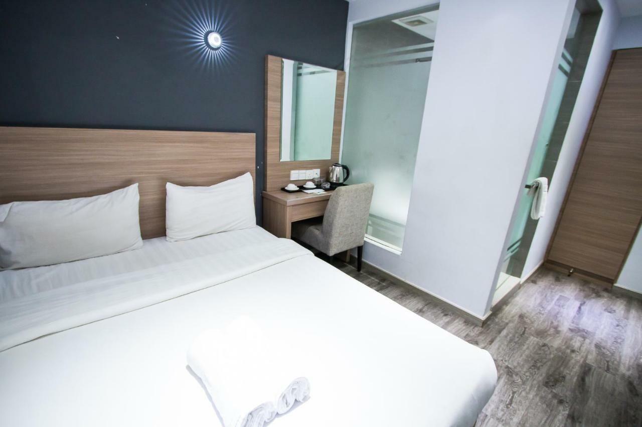 Hotel 99 Pusat Bandar Puchong Dış mekan fotoğraf