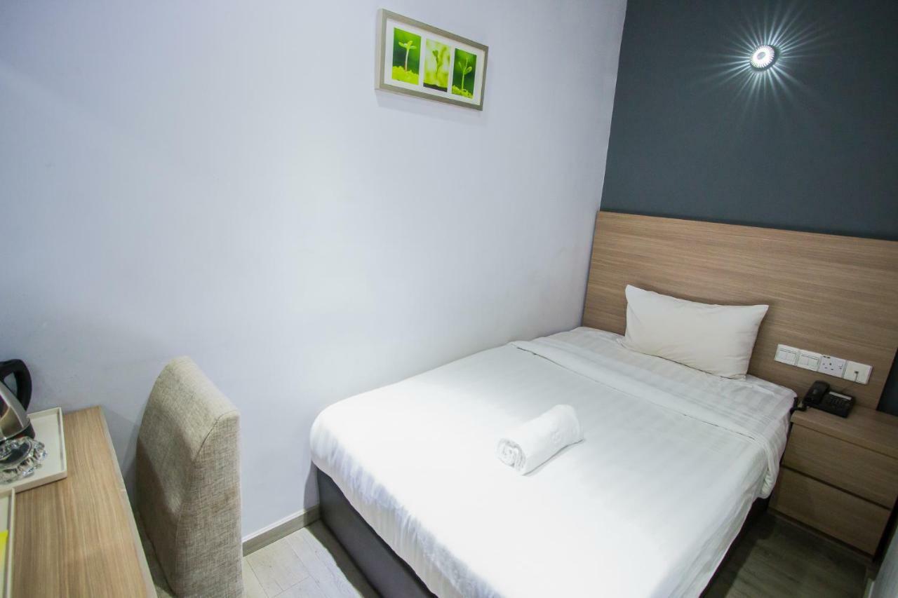 Hotel 99 Pusat Bandar Puchong Dış mekan fotoğraf